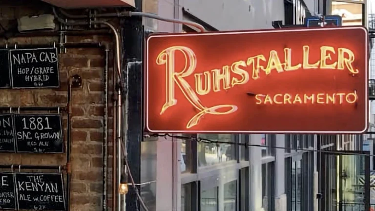 Ruhstaller Sacramento Taproom, a dog-friendly bar in Sacramento, California